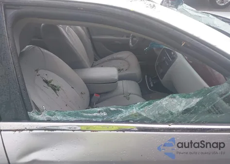 2010 Buick Lucerne Cxl z USA, uszkodzony, nr VIN 1G4HC5EM9AU110926